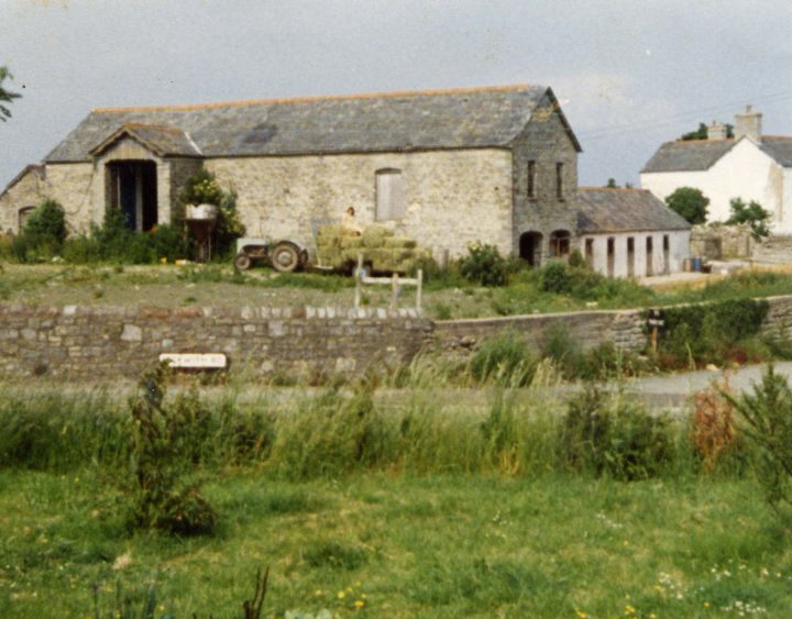Great House Farm, the stone barns